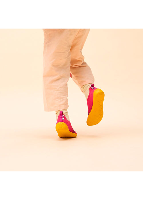 Lasten nauhattomat paljasjalkatennarit - Slipper Knit Flinky Bird, pinkki, vegaaninen