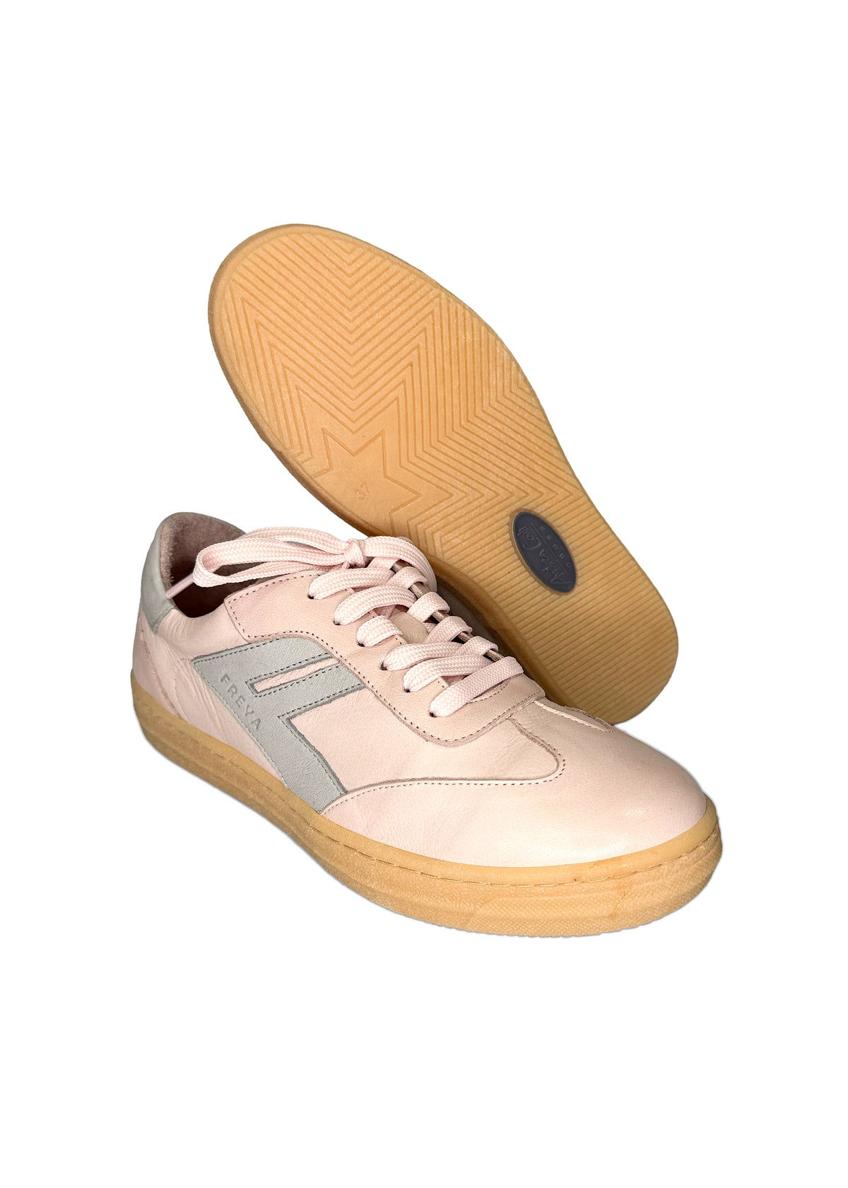 Low-cut sneakers - light pink leather, gray lightning bolts