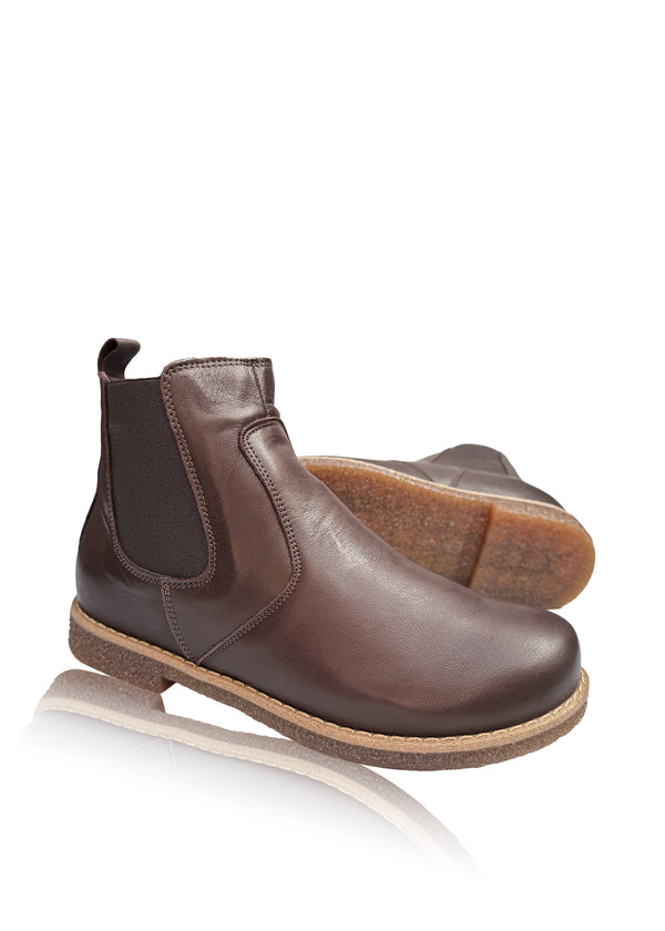 Chelsea ankle boots – dark brown soft leather, low sole
