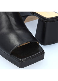 Sandaler med stilettklack - Adara, svart läder