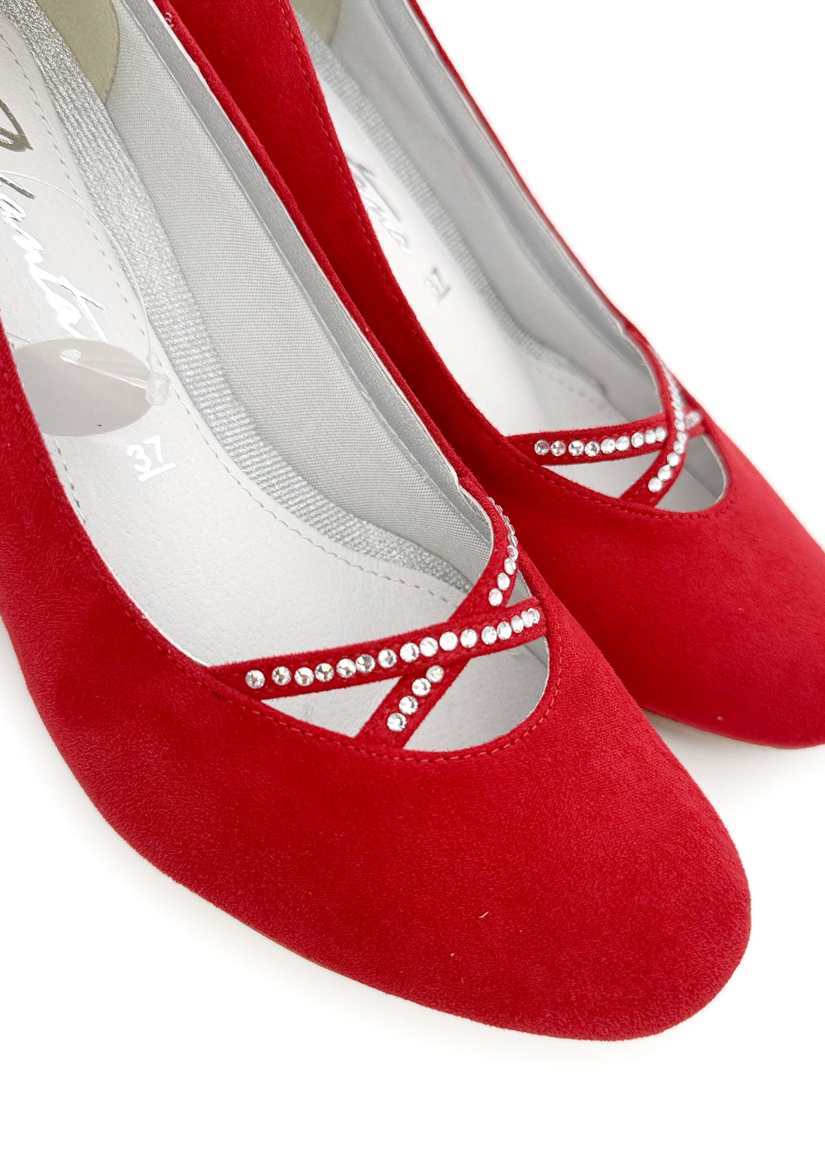 Avokkaat timanttinauhakoristeilla - punainen tekstiili