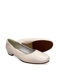 Low pumps - shimmering light