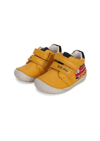 Children's first step shoes - yellow leather, fire truck