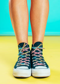 Stretchable shoelaces with magnetic clips - several colors