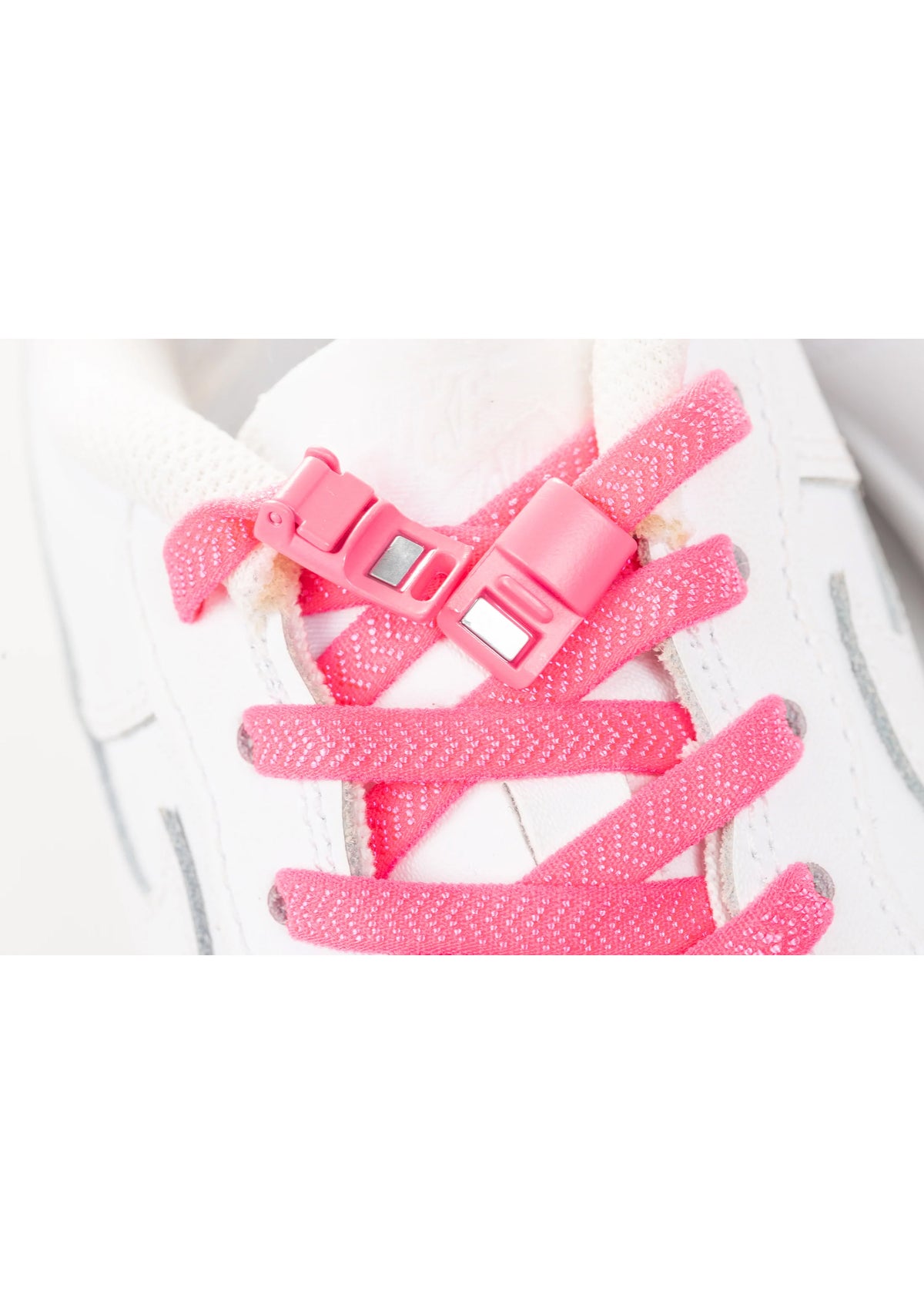 Venyvät kengännauhat magneettiklipsillä - useita värejä