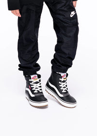 Venyvät kengännauhat magneettiklipsillä - useita värejä