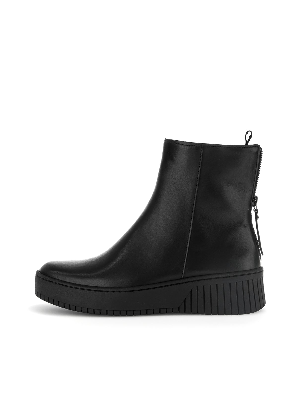 Winter shoes with wedge sole - black
