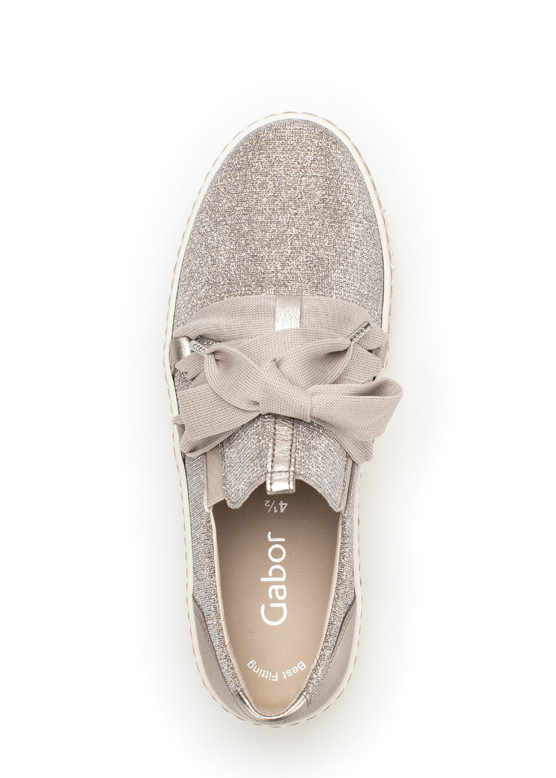 Walking shoes with a thick sole - glittering gold fabric, wide laces