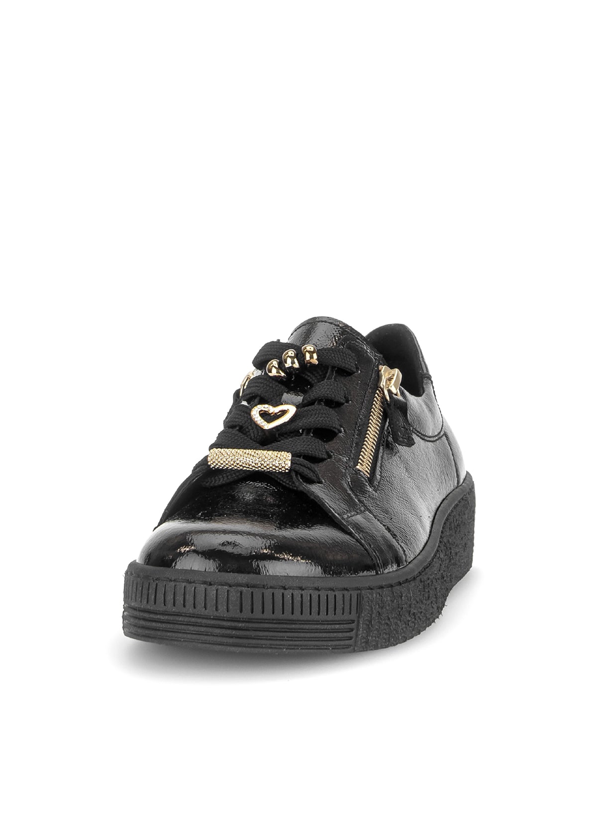 Sneakers med tjock sula – svart lackläder, guldfärgade detaljer