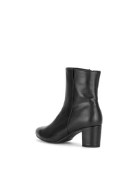 Lace-free ankle boots with a block heel - black leather