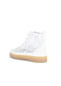 Varrelliset pitsitennarit - valkoinen nahka ja pitsikangas