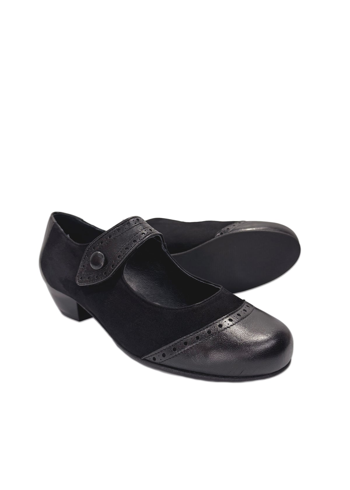 Pumps with Velcro strap - black leather, wide fit