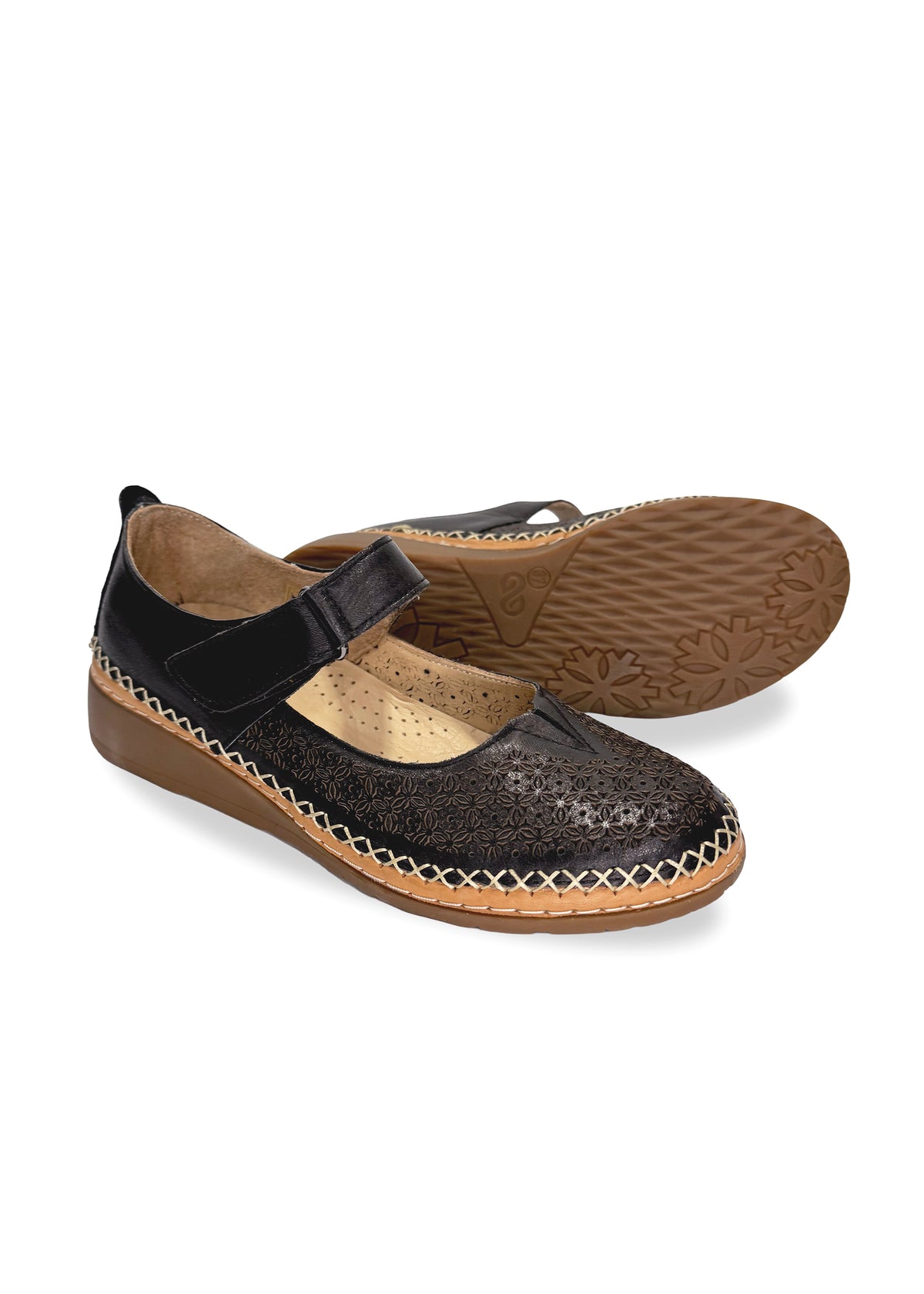 Ballerinaskor med kardborreband - Andrea, svart perforerat läder