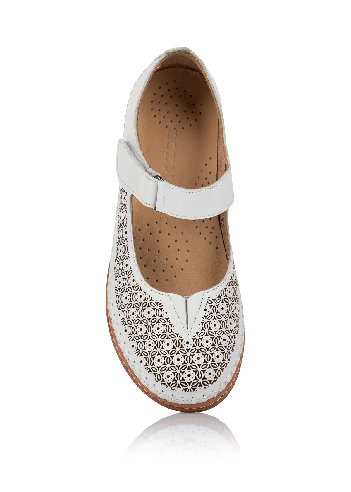 Ballerinaskor med kardborreband - Andrea, vitt perforerat läder