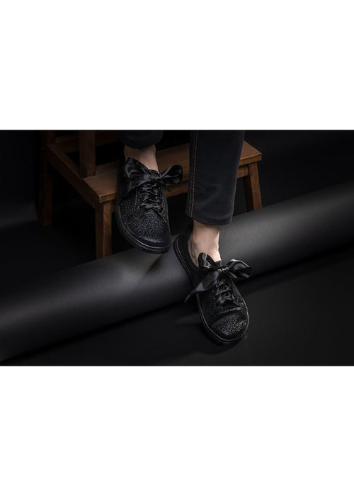 Paljasjalkakengät, matalavartiset tennarit - Celebrate Night, musta hohtava nahka