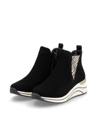 Chelsea ankle boots with wedge heel - black leather, tiger pattern