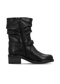 Talvisaapikkaat tolppakorolla - musta nahka, rypytetty varsi, remmikoriste