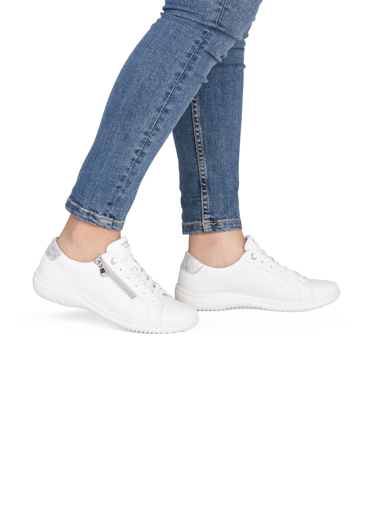 Promenadskor med snören - vitt läder