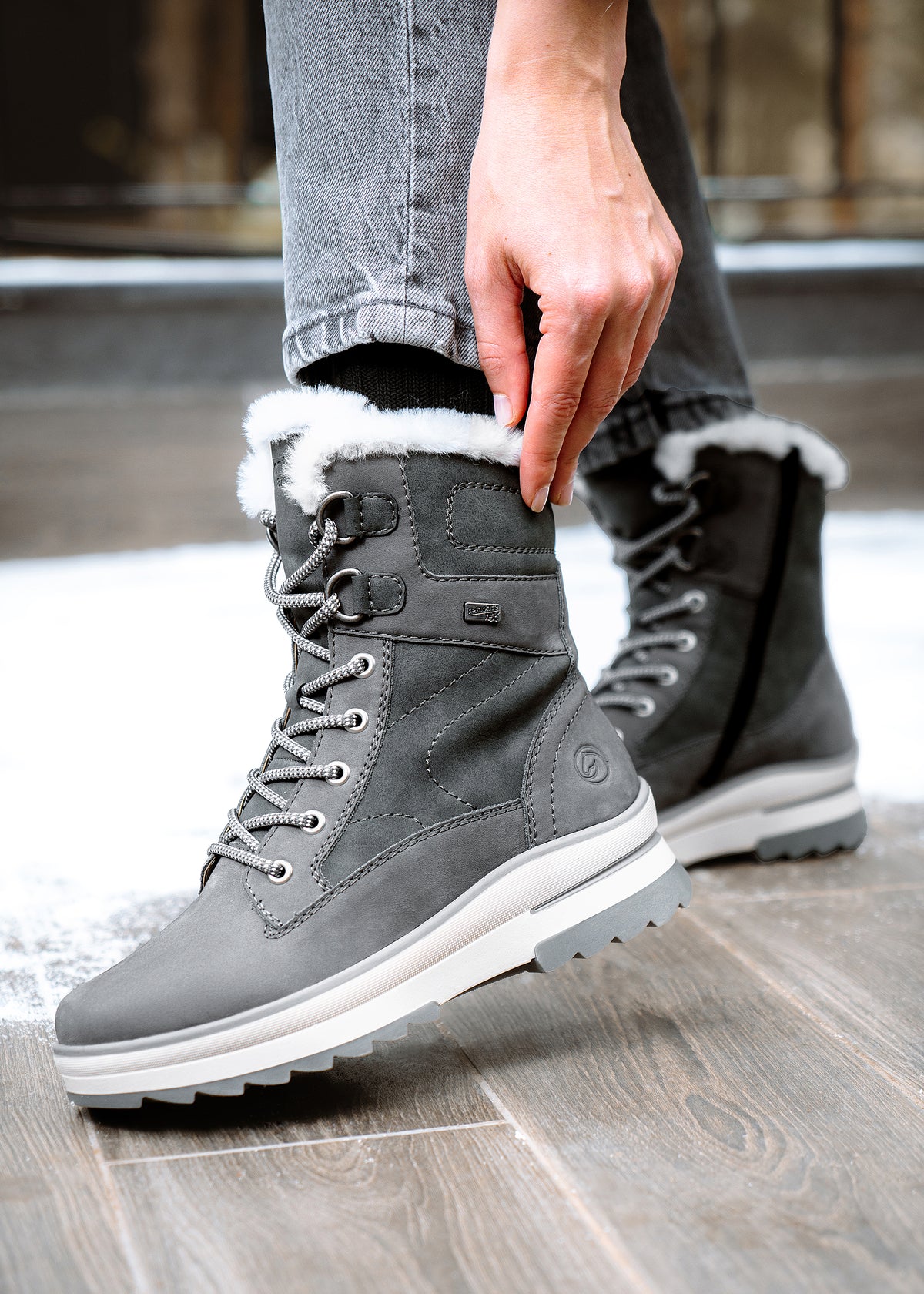 Winter boots with friction sole - gray leather, Remonte-TEX