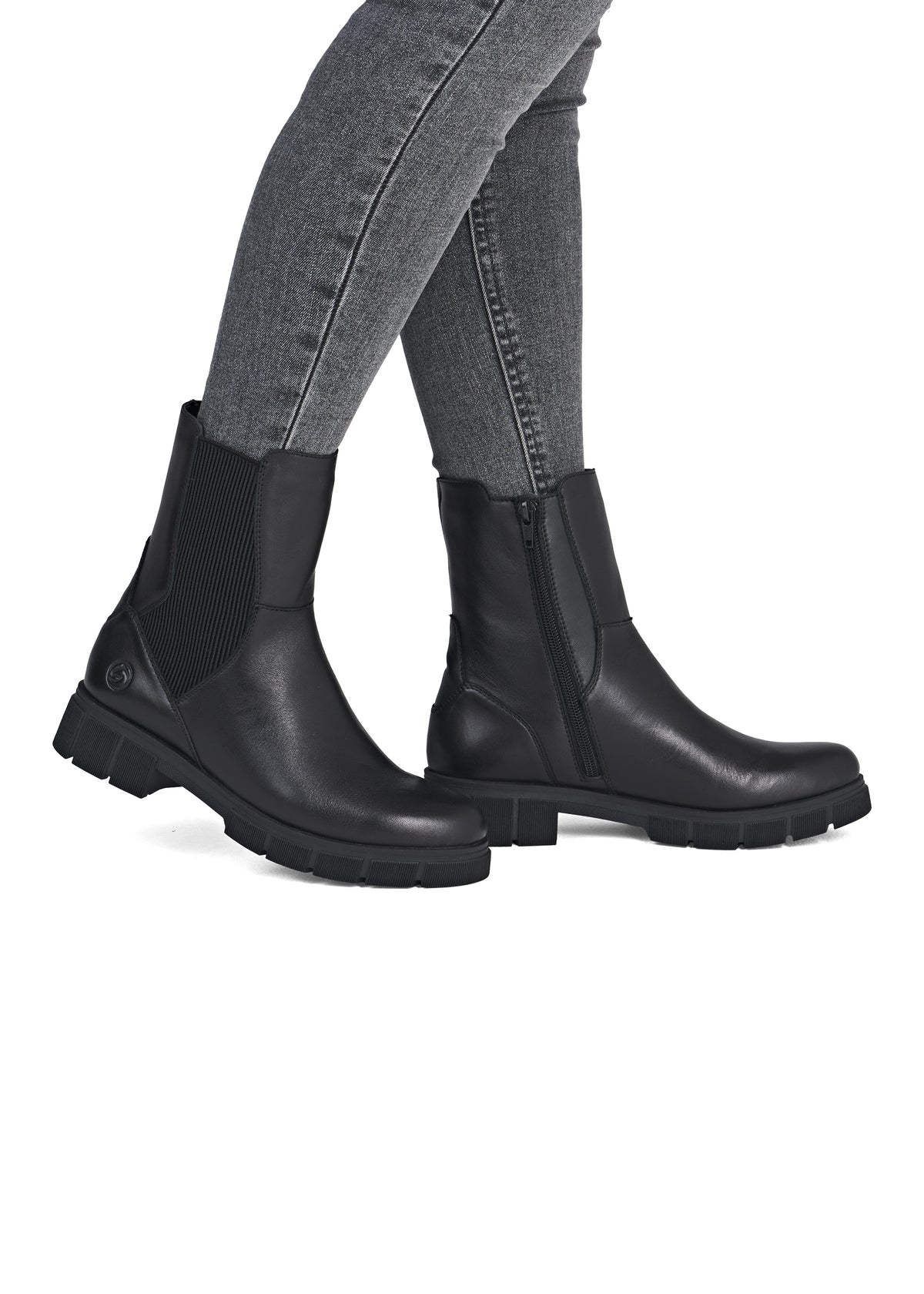 Chelseanilkkurit maiharipohjalla - musta nahka