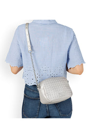 Naisten olkalaukku - helmiäisenhohtoinen