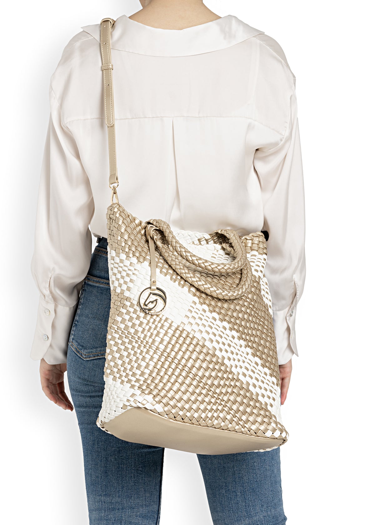 Naisten käsilaukku - kulta-valkoinen punos