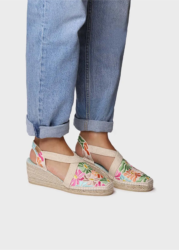 Espadrilles - Montjoi, light patterned fabric, vegan