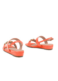 Sandals with a low wedge heel - coral red