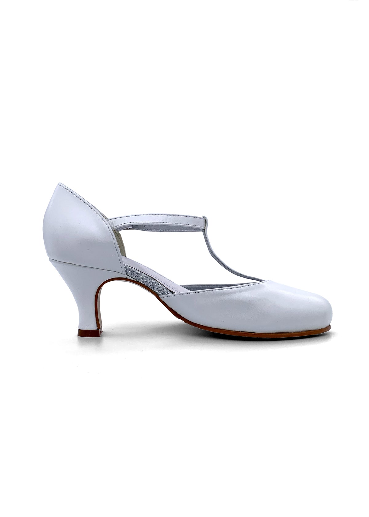 Open-toed shoes with ankle straps - white