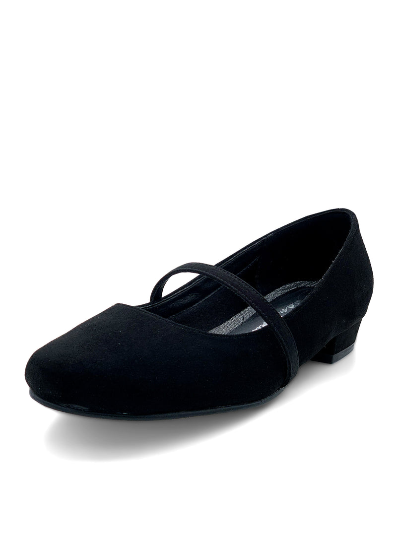 Low open toe shoes with a thin thong - black