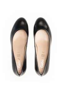 Open-toed shoes - black