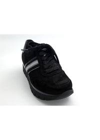 Thick sole sneakers - black